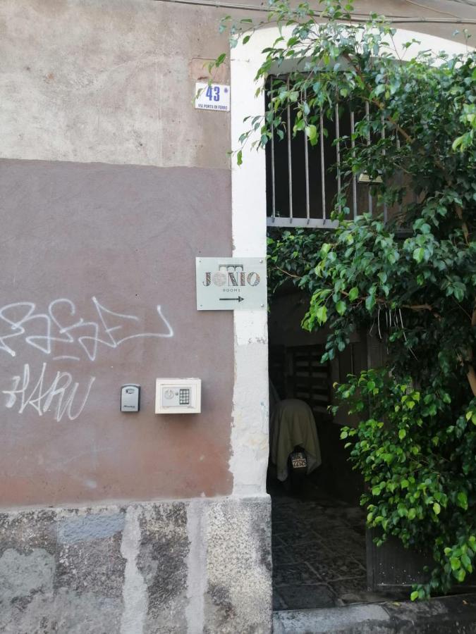 Moro Rooms Catania Esterno foto